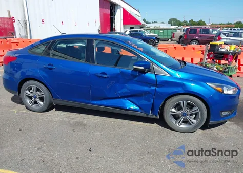 2018 Ford Focus Se из США, поврежденный, VIN 1FADP3FE7JL217889